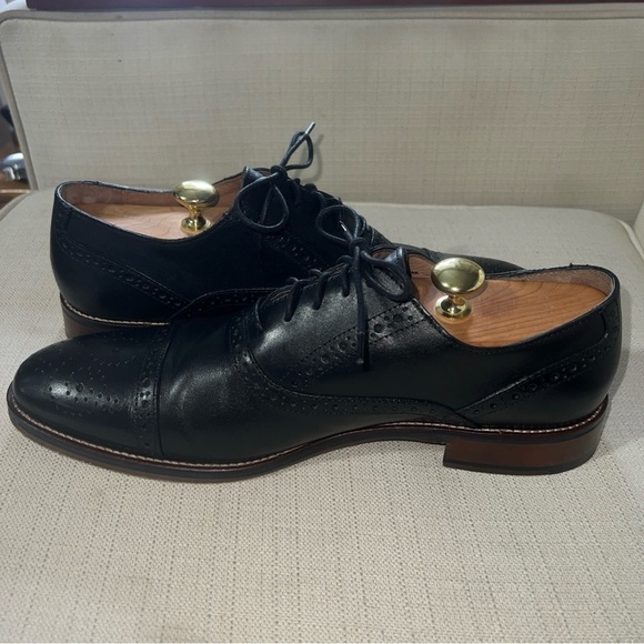 JOHNSTON & MURPHY CONARD CAP TOE MENS DRESS SHOES SZ 12M BLACK LEATHER